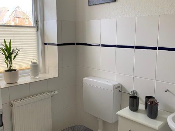 Weiteres Badezimmer mit Tageslicht